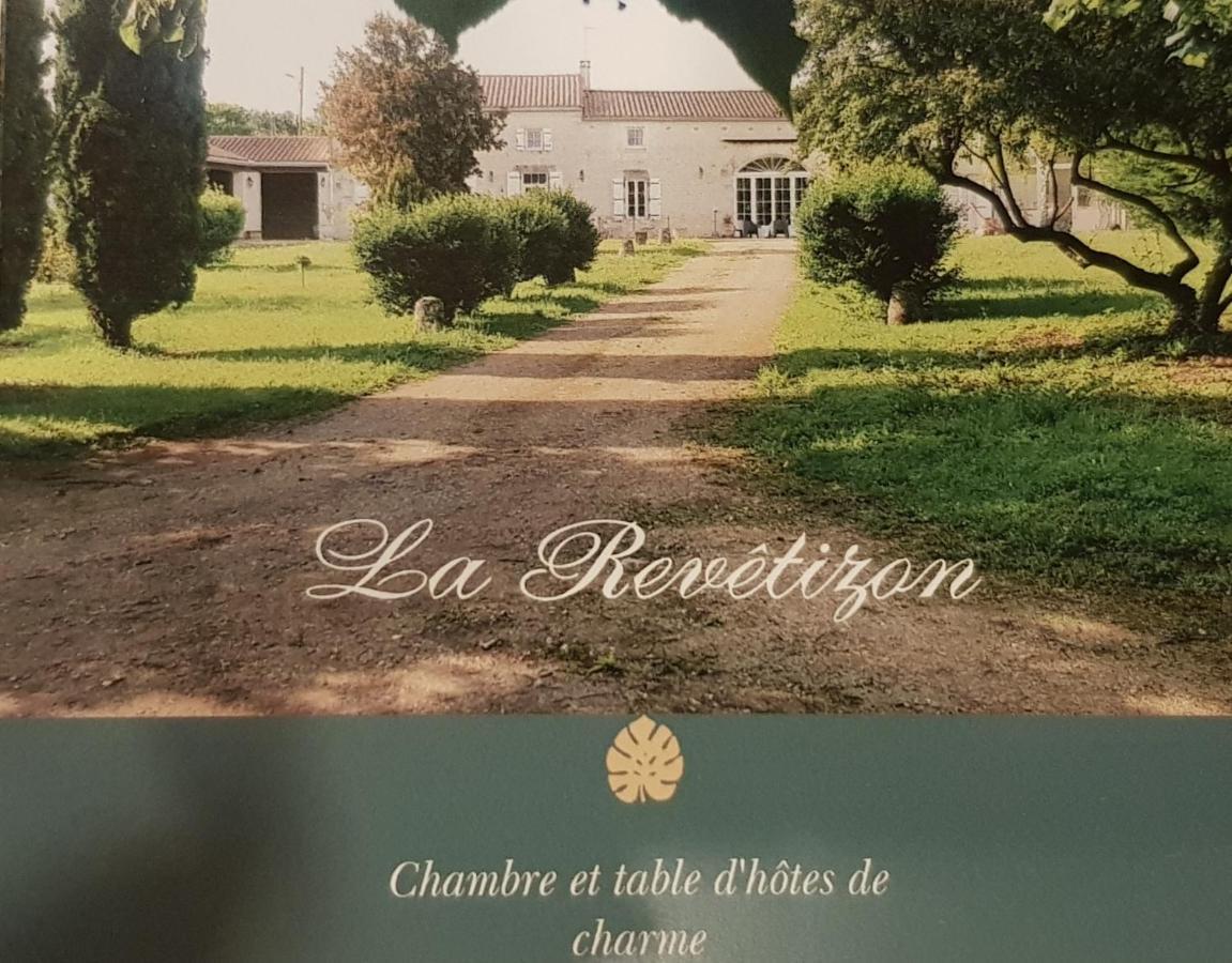 La Revetizon Bed & Breakfast Siecq Exterior photo